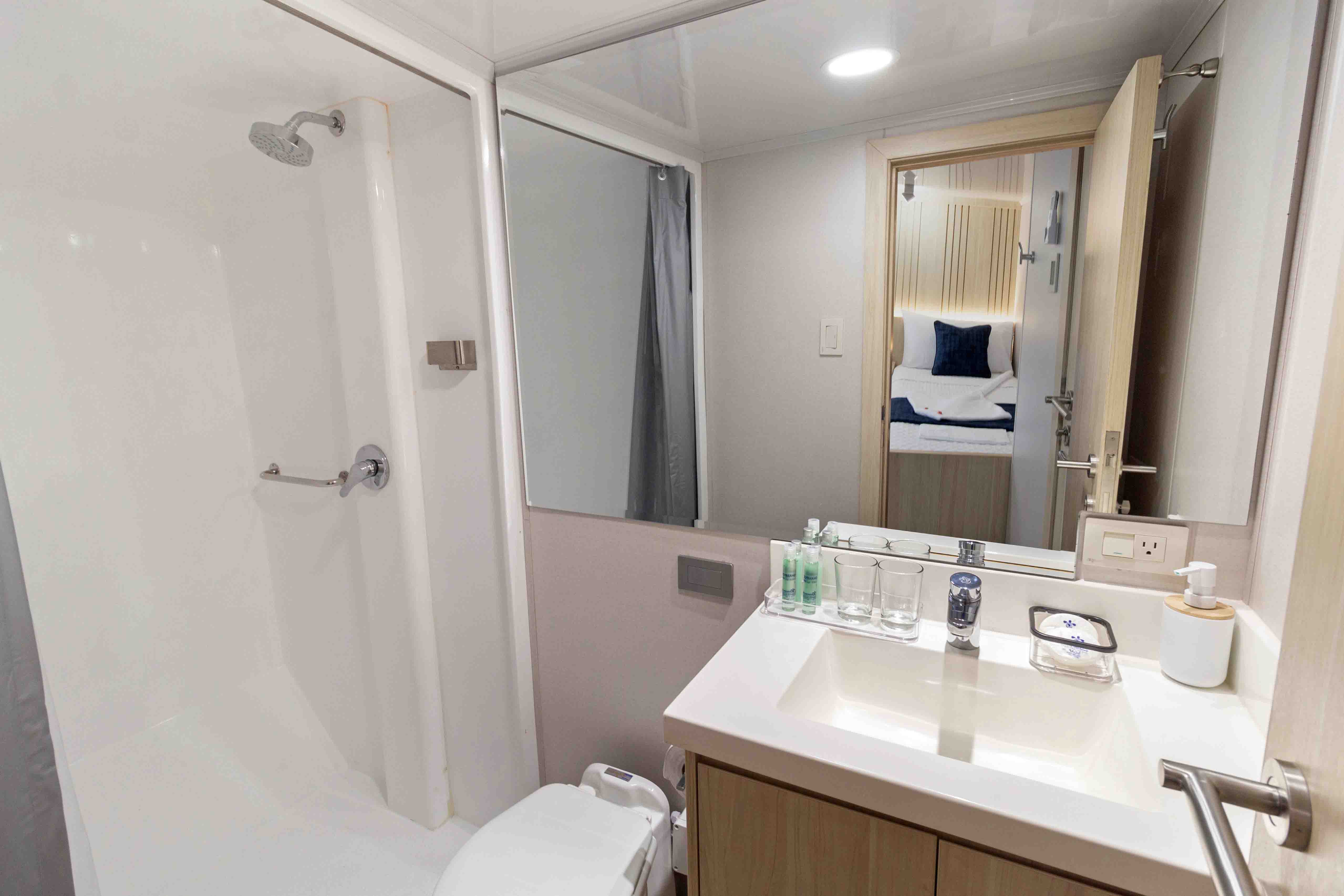 Matrimonial & Twin Cabins
