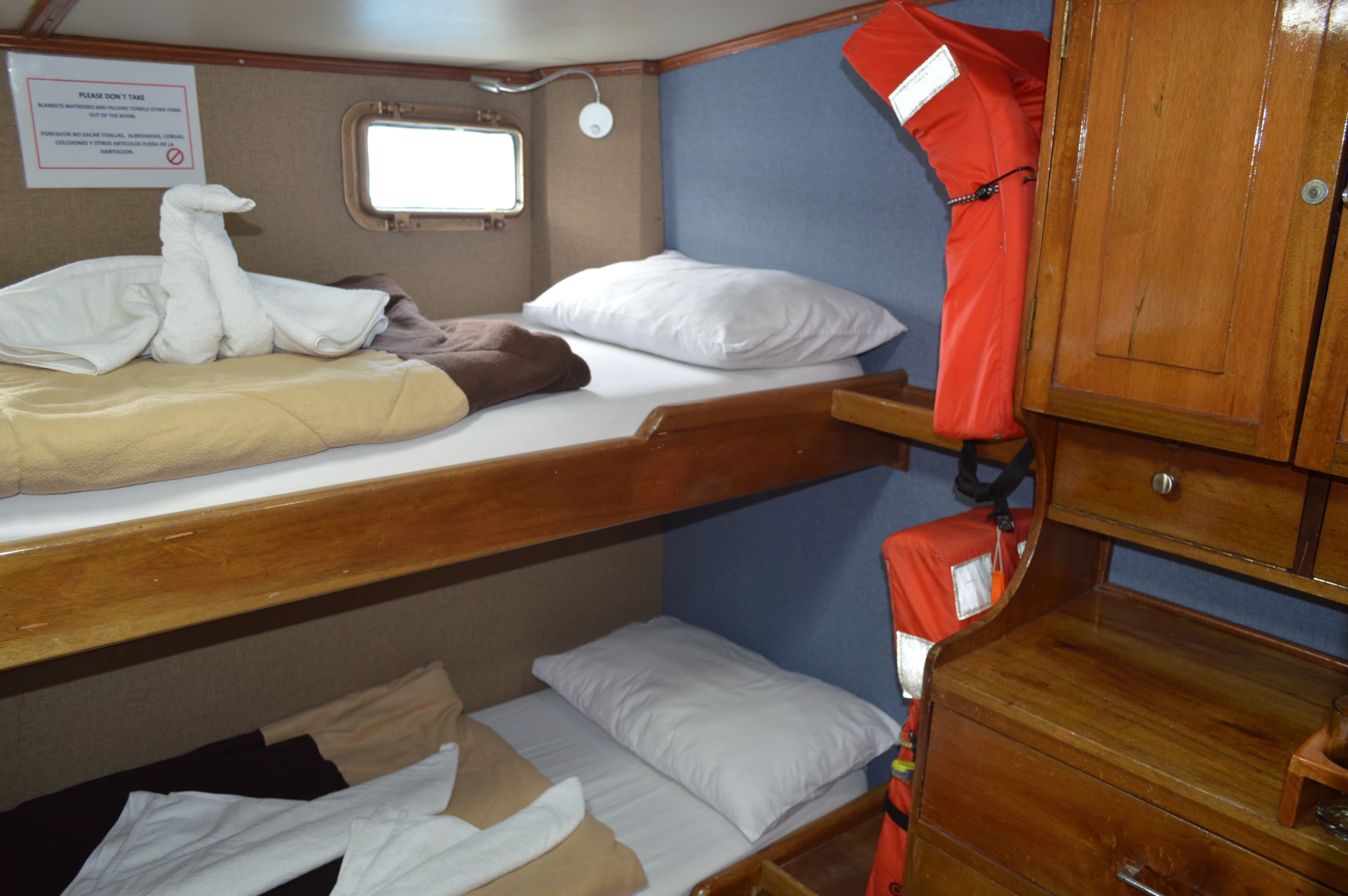 Golondrina - Interior View
